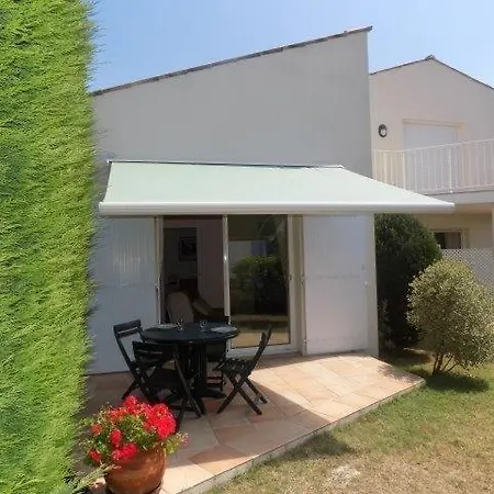 Palais Sur - Petite Maison - Dans Un Cadre Priviligie Au Calme